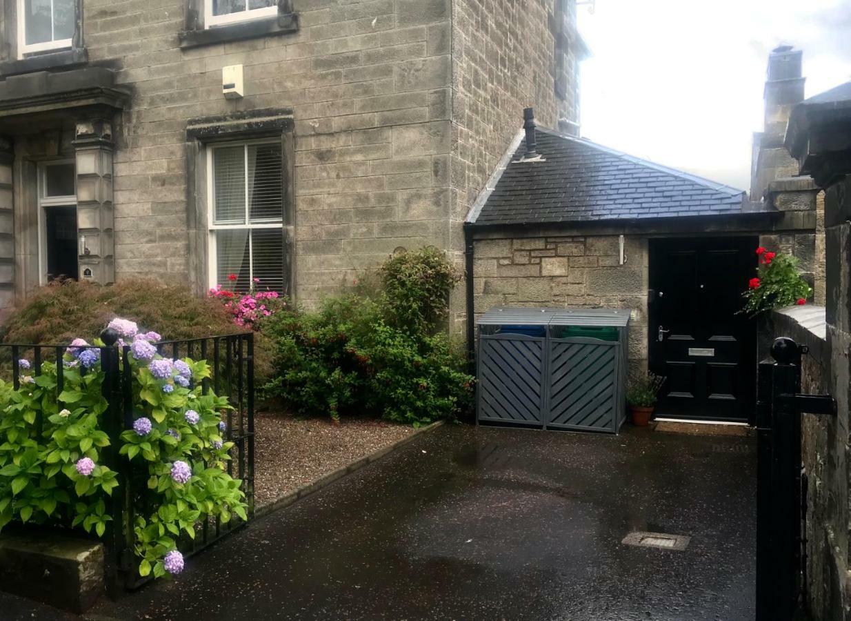 The Apartment 9 Comely Park Dunfermline Exteriör bild