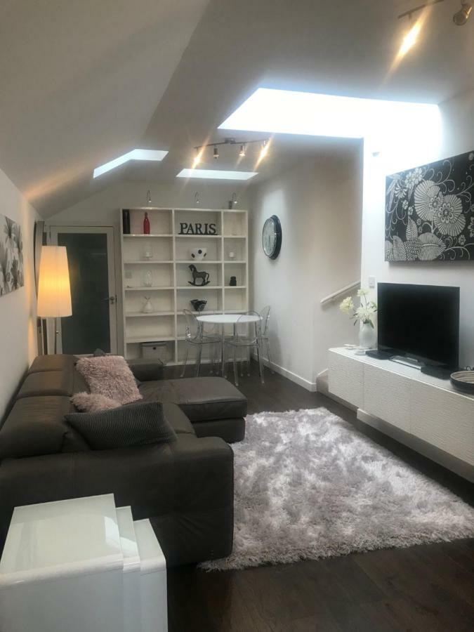 The Apartment 9 Comely Park Dunfermline Exteriör bild